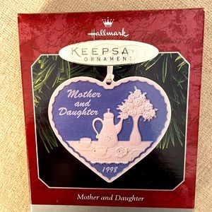 NIB Mother & Daughter Ornament Hallmark Holiday Tree Christmas